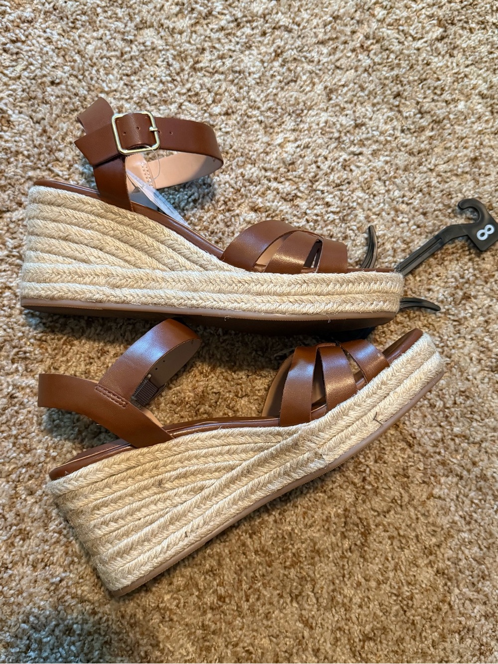 Time And Tru Womens Sandal Size 8 Wedge Brown Cognac Memory Foam 3.5 Heel Shoes